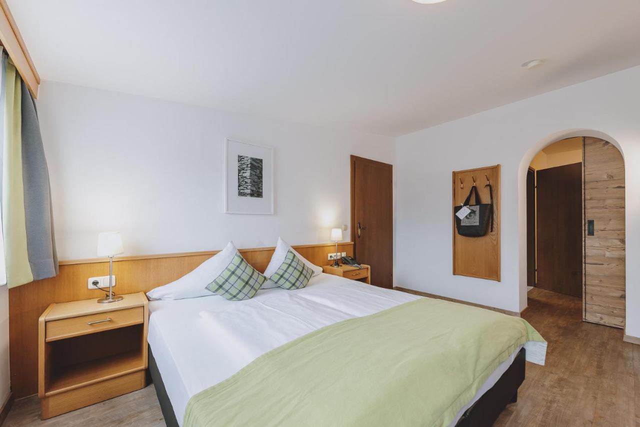 Der Gollinger Hotell Saalbach-Hinterglemm Exteriör bild